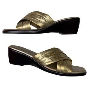 Italian Shoemakers Wedge Sandals Metallic Gold Ruched Slide Heels Size 8